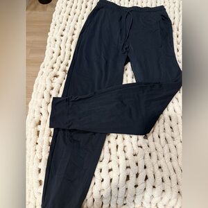 Uniqlo Black Men's Jogger Pants